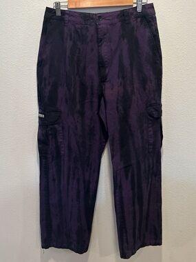 Women’s 90s Style Purple and Black Tye Dye Petals Cargo Pants Size 11